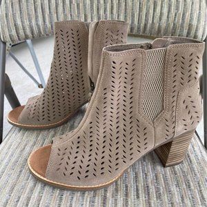 TOMS open toe bootie size 10